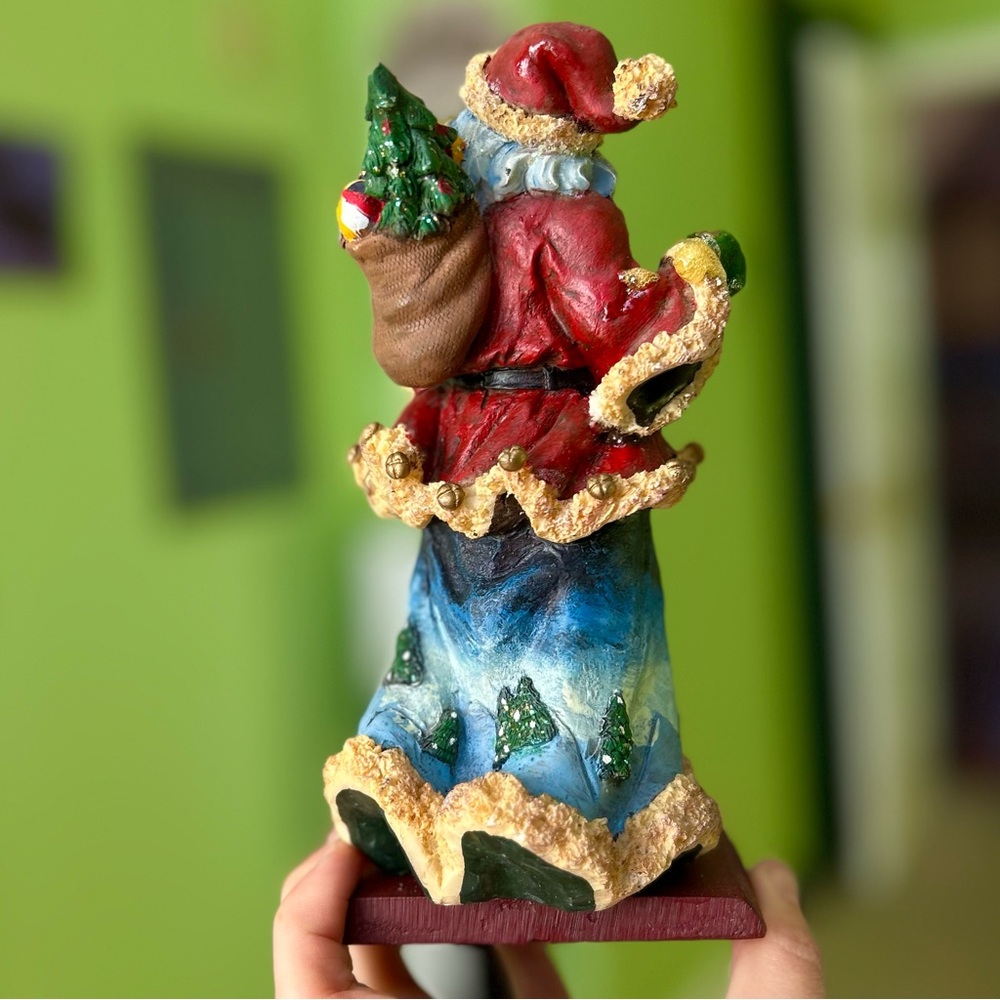 Vintage 3D Textured Christmas Rustic Santa Fireplace Decor Hanging Stocking Hook - Picture 9 of 12
